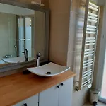 Couchage Solo Ou A 2 Avec Grand Salon A Perpignan