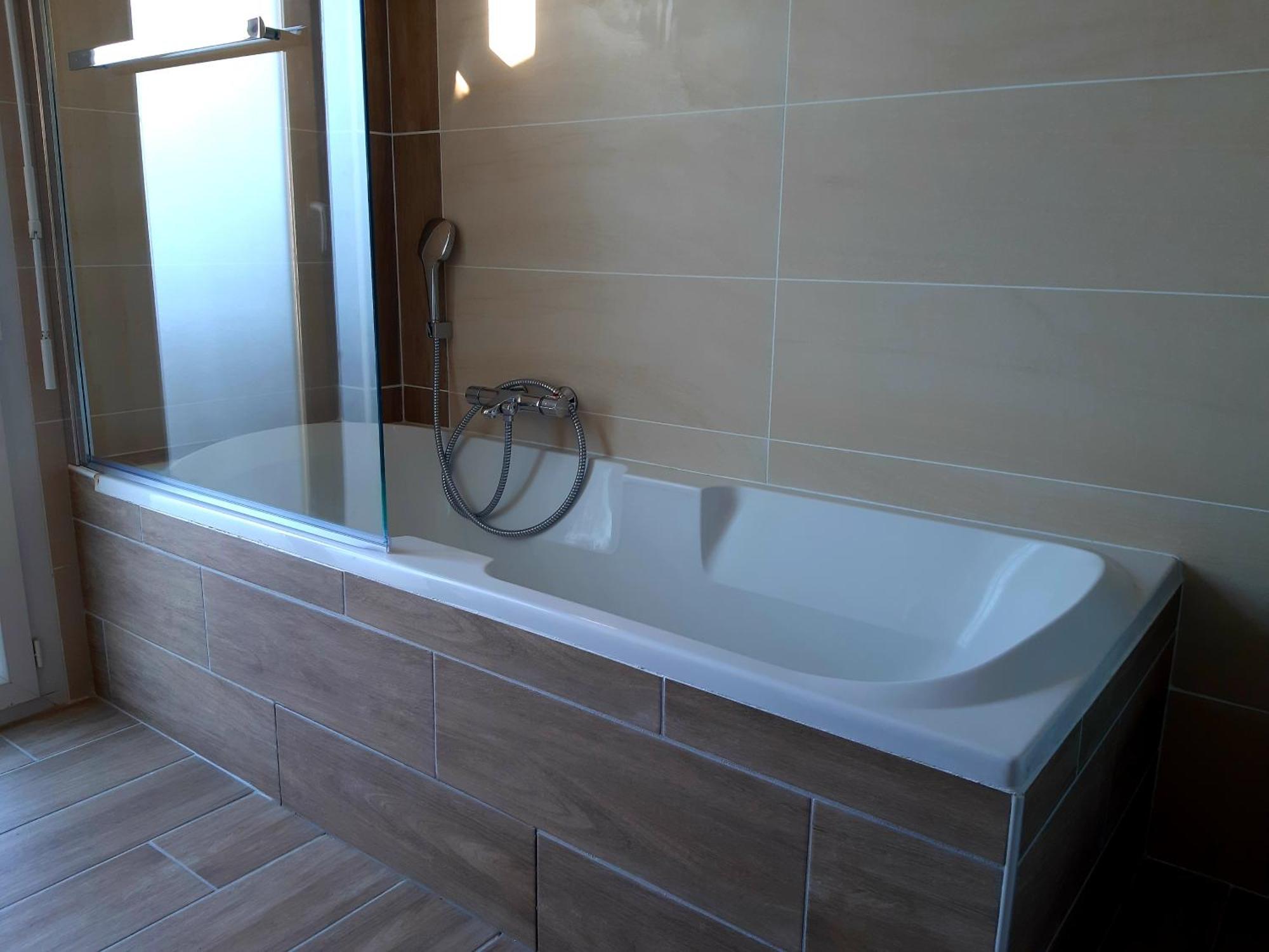 Couchage Solo Ou A 2 Avec Grand Salon A Perpignan Perpignan